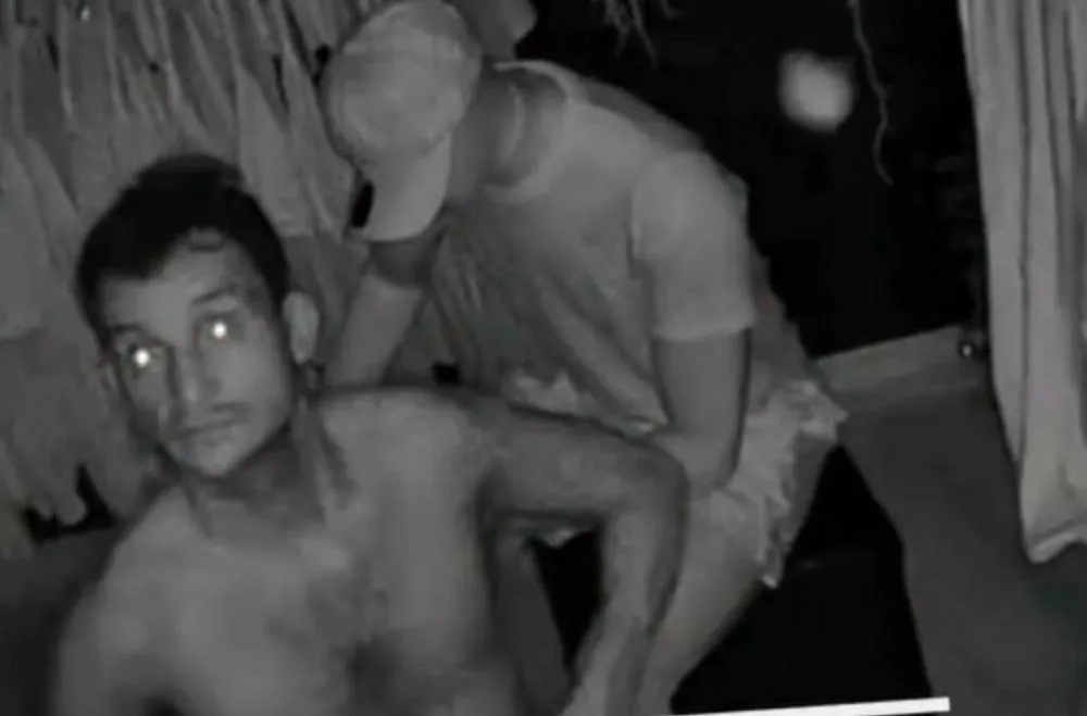 Homem invade loja completamente nu para furtar roupas em Manaus; dono flagra ação por câmeras