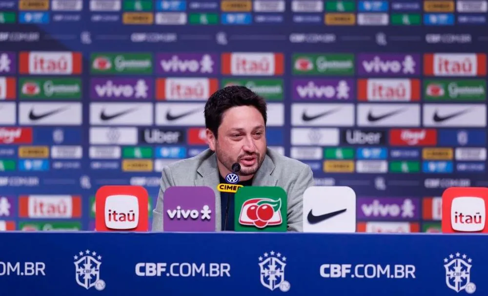 Arthur Elias convoca Seleção Feminina para amistosos com retorno emocionante de Luana