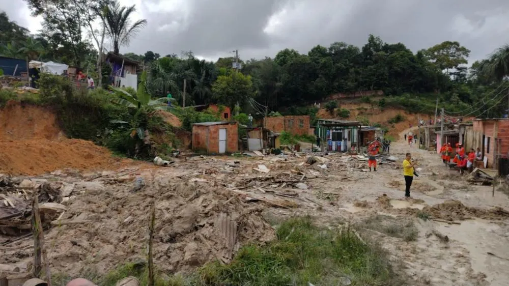 Justiça determina que Prefeitura de Manaus implemente políticas de monitoramento e prevenção de desastres em áreas de risco