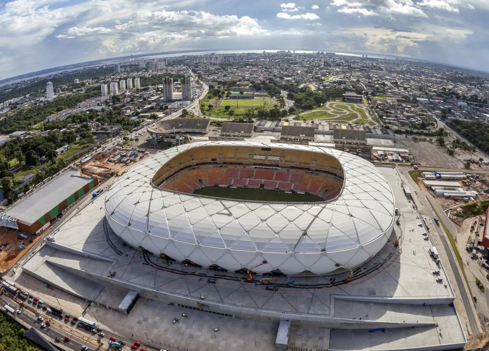 Rumores agitam Manaus: grande produtora sonda Arena da Amazônia para show de despedida de banda de rock no 2º semestre