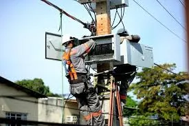 Amazonas Energia corta luz em seis bairros nesta quarta (18