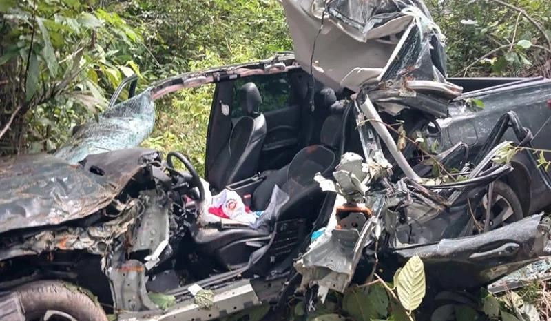 Grave acidente na rodovia AM-363 deixa assessor do MPAM morto e promotor ferido
