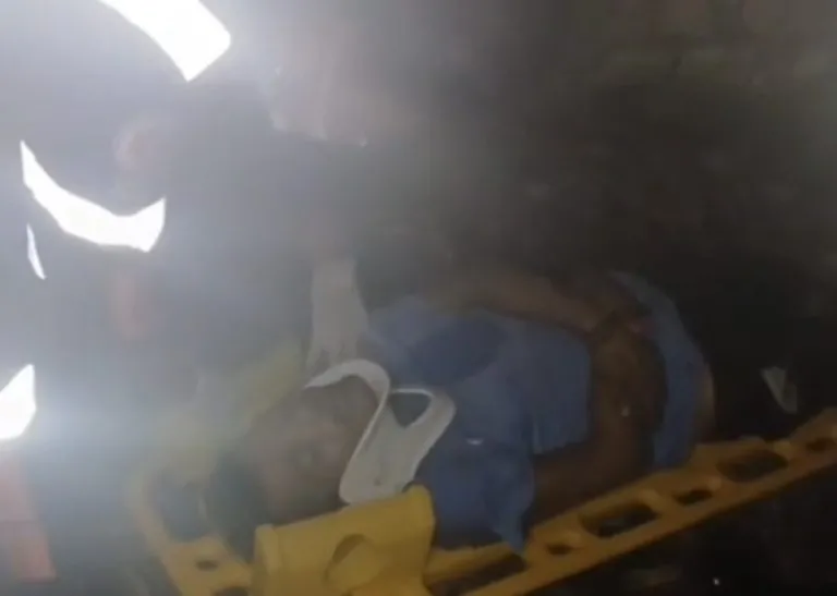 Homem é resgatado em estado grave após ser torturado por tribunal do crime em Manaus