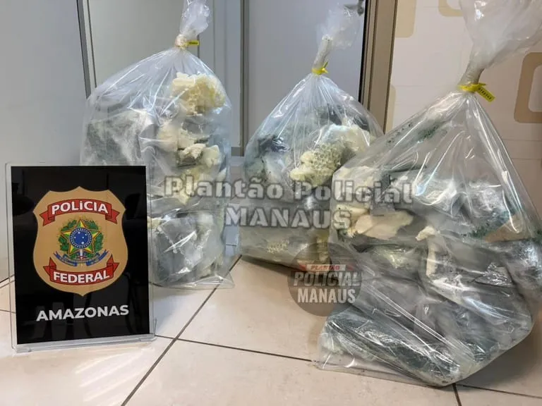 PF prende passageira com 36 kg de drogas em Manaus