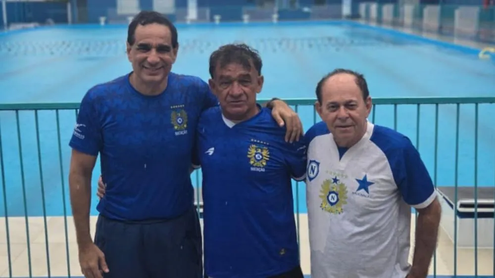 Aos 76 anos, Paulo Galvão volta às piscinas e disputa competição de natação em Manaus