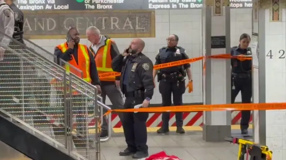 Ataque a faca deixa feridos em estação de Nova York; suspeito é morto pela polícia