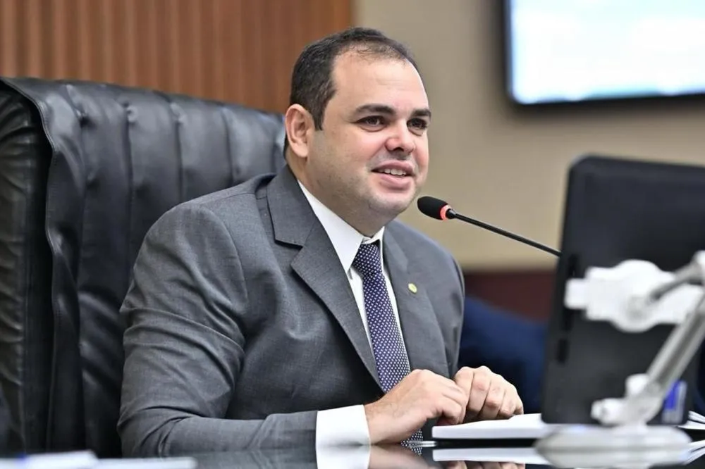 Roberto Cidade diz que ainda define vice para eleição indireta no Amazonas