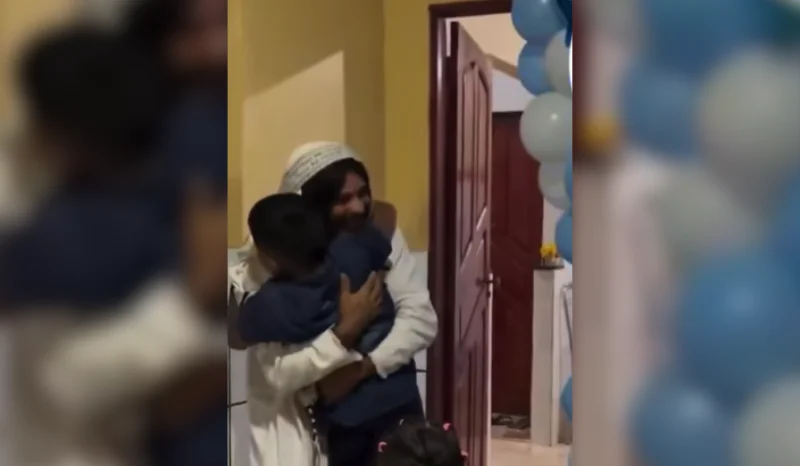 Menino autista se emociona ao ver “Jesus” em festa em Manaus
