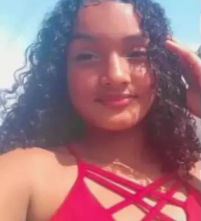 Adolescente é morta a facadas após briga de rua em Tefé