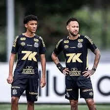 🚨 Tapa no rosto e rasteira: jogador do Santos acusa Neymar de agressão em treino e envia notificação ao clube pedindo rescisão