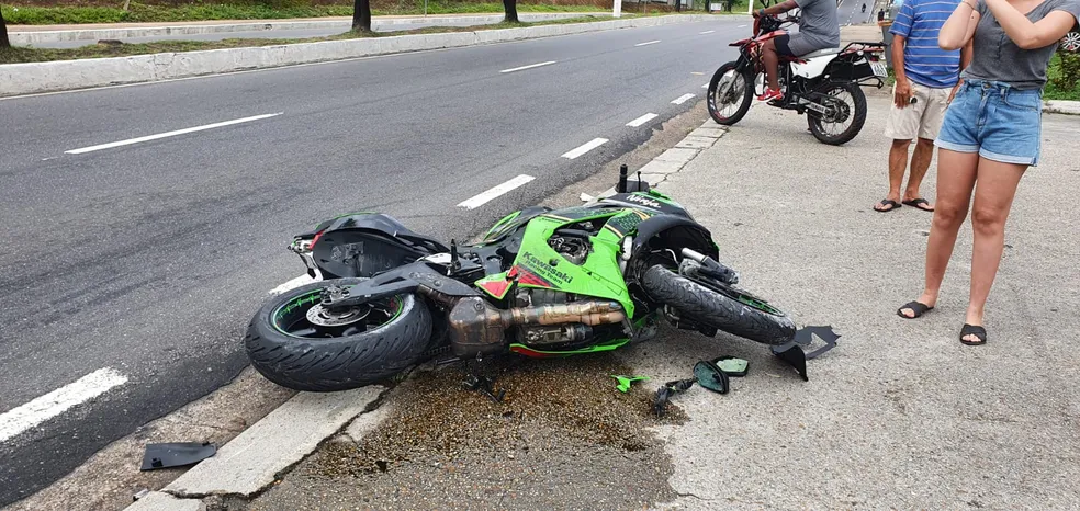 Acidentes de moto lotam hospitais e somam 253 atendimentos em Manaus