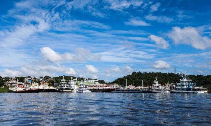 Rio Negro registra vazante mais rápida e acende alerta para seca severa em Manaus