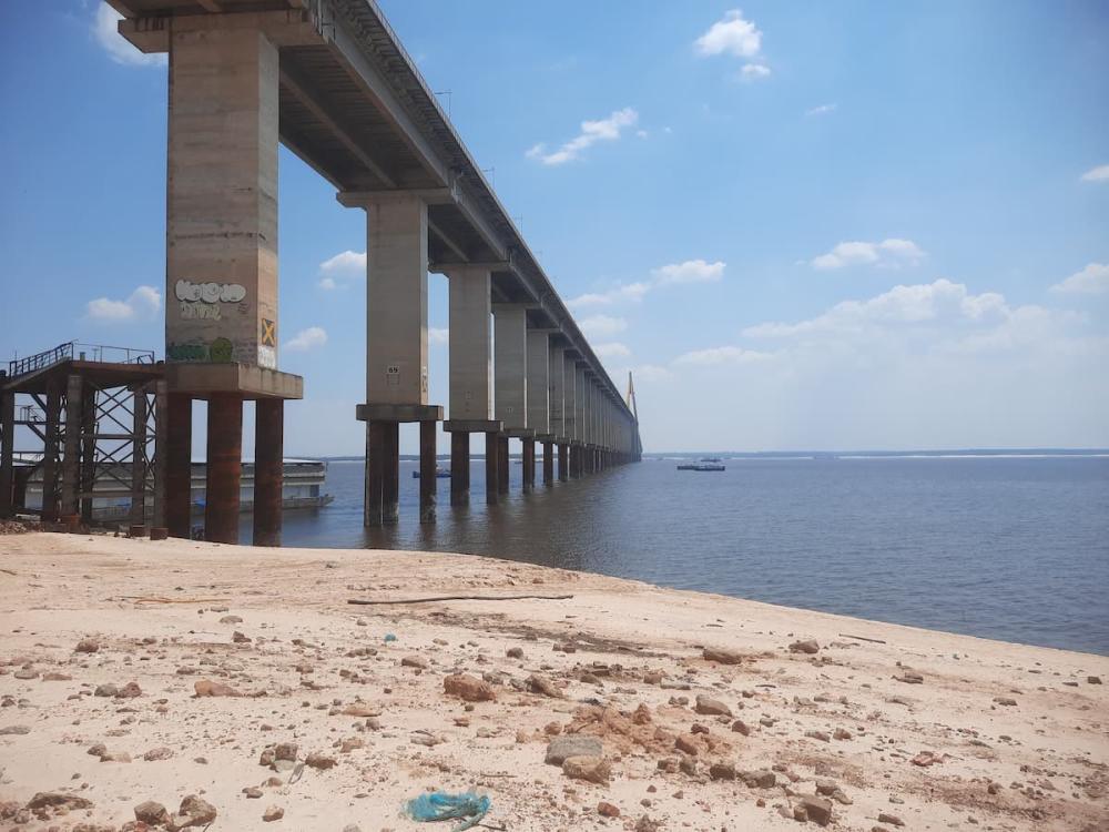 Rio Negro cai 36 centímetros em dois dias e acelera vazante em Manaus