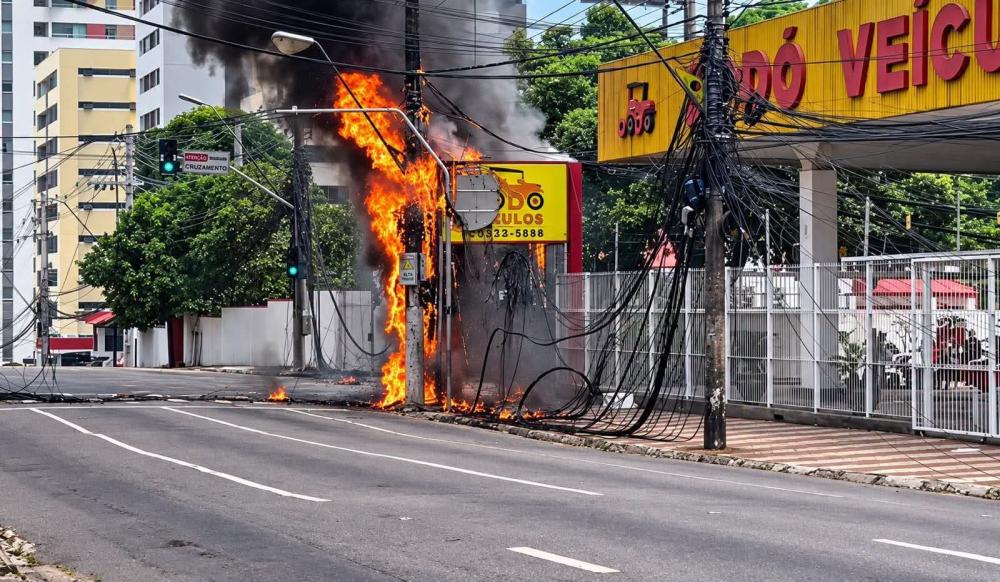 Crise elétrica em Manaus expõe problemas estruturais acumulados