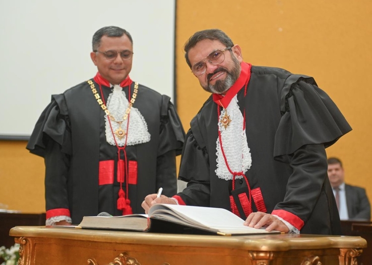 Promotor de Justiça Elvys de Paula Assume como Procurador do MPAM