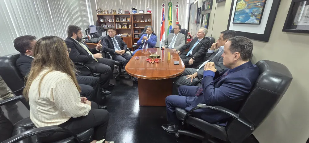 Conselheiro do CNMP faz visita técnica ao MPAM para conhecer iniciativas de inovação​ 