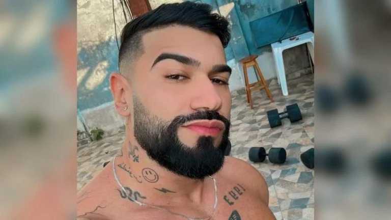 Ex-companheiro de Djidja Cardoso Presta Depoimento Sobre Morte Suspeita