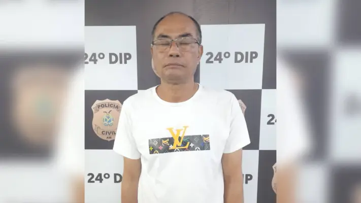 homem é detido após denúncias de assédio em loja no centro de manau