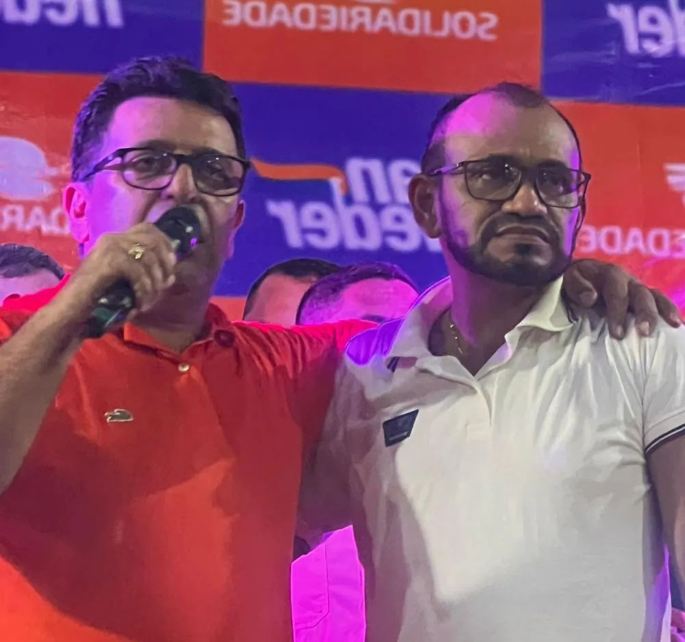 Jean Neder lota convenção, apresenta professor Luís Netto como vice e aposta na educação para mudar Itacoatiara