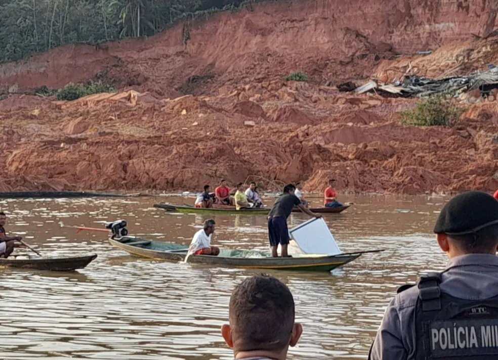 Deslizamento de Terra em Vila Arumã, Beruri, Causa Tragédia: Moradores Vivem Momentos de Pânico