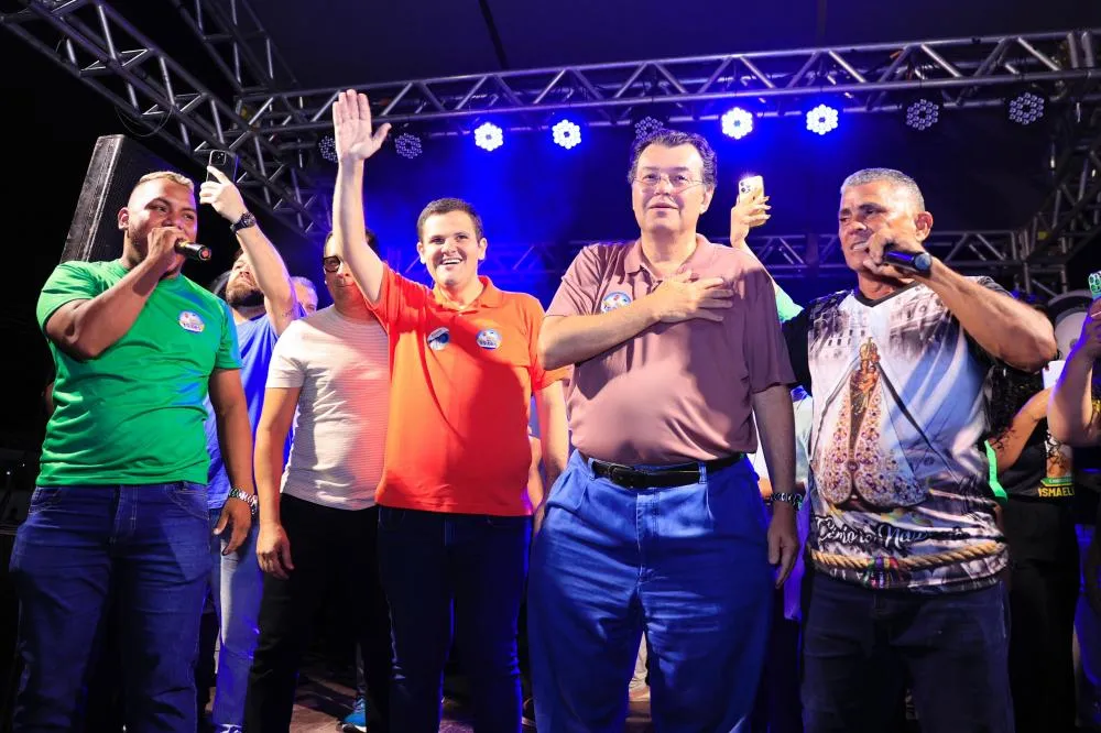 ”O melhor para Manaus é David 70”, diz senador Eduardo Braga no Colônia Antônio Aleixo