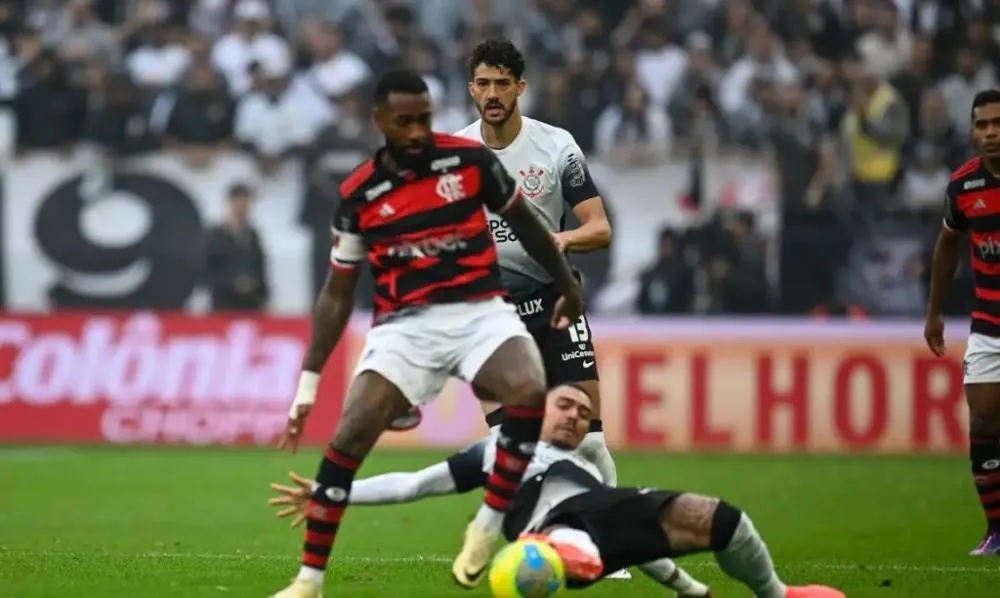 Flamengo segura empate e avança para a final da Copa do Brasil