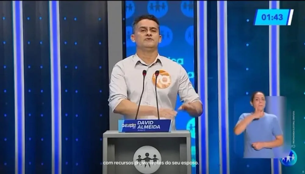 ’Onda laranja’ de David Almeida tem adesão em massa da população neste domingo