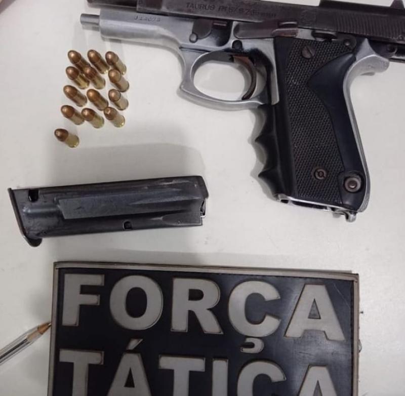 Força Tática do 4º BPM de Picos cumpre dois mandados de prisão e captura quatro foragidos