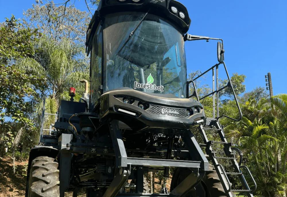 Startup cria primeira máquina para reflorestamento inteligente da Amazônia