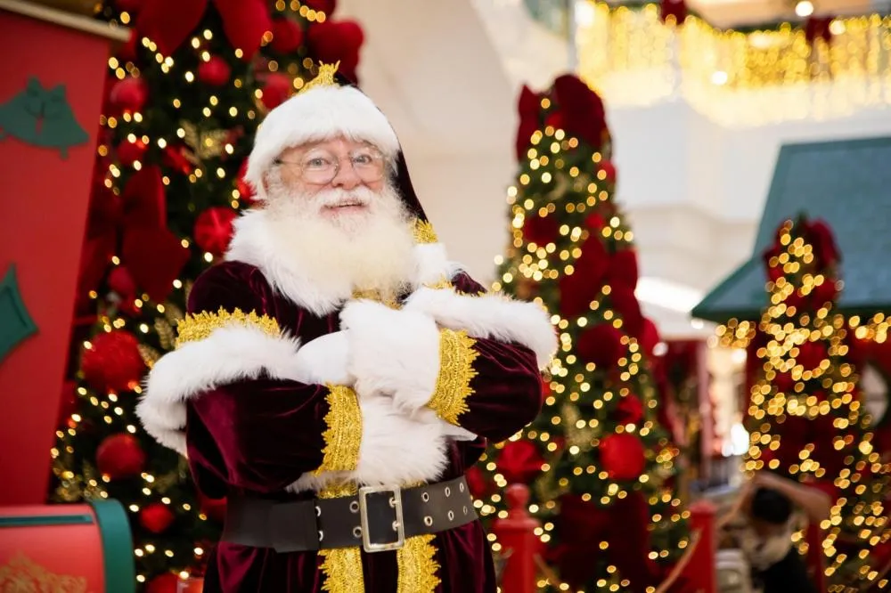 Papai Noel estende horário de atendimento e Paradas Natalinas ganham edição extra a partir desta sexta (20), no Shopping Ponta Negra