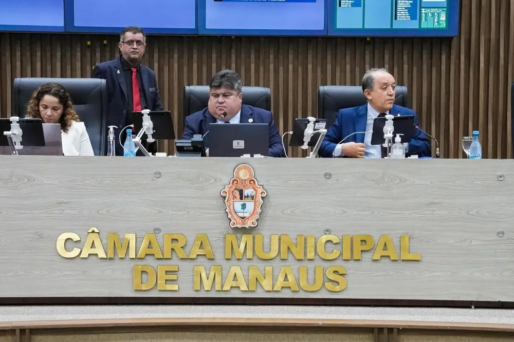 Parlamentares debatem questões sociais, culturais e de infraestrutura durante 7ª Sessão Ordinária da CMM