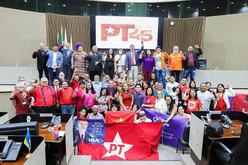 Aniversário de 45 anos do PT é celebrado em Reunião Solene na Câmara Municipal de Manaus