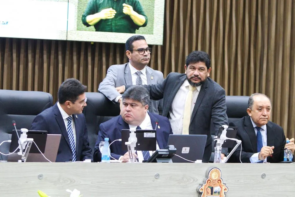 Câmara Municipal de Manaus discute segurança de pessoas com TEA e aprova medidas para educação e advocacia