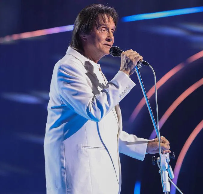 Mal-estar obriga Roberto Carlos a cancelar show no México minutos antes de cantar