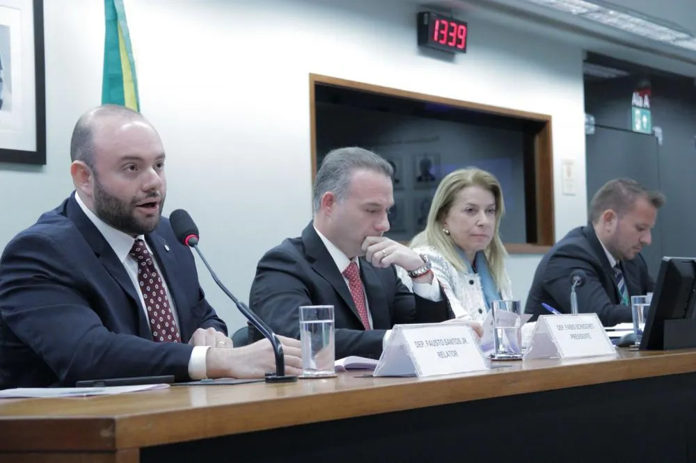 Fausto Júnior diz que desistência de Janones reforça equilíbrio da decisão no Conselho de Ética