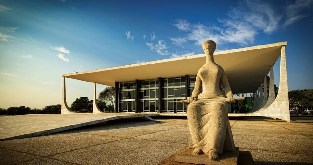 Remoção de posts: STF amplia responsabilidade das redes