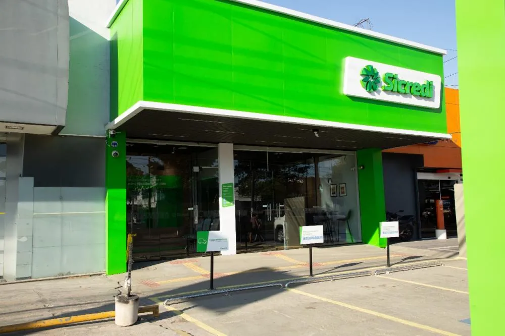 No aniversário de independência do Amazonas, Sicredi destaca atuação do cooperativismo de crédito para impulsionar a economia local