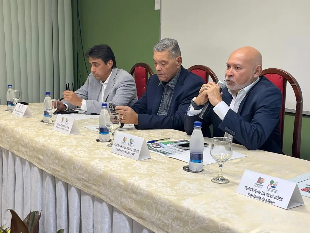 Especialistas debatem efeitos do novo Imposto sobre Bens e Serviços na economia do Amazonas