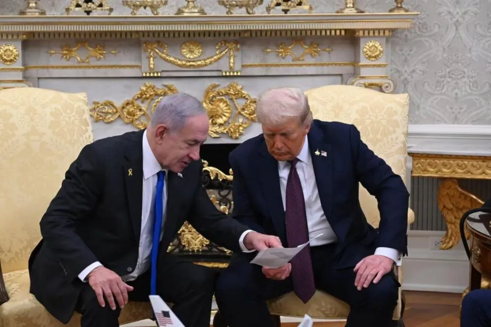 Trump promete apoiar Israel a destruir o Hamas caso grupo rejeite acordo de paz