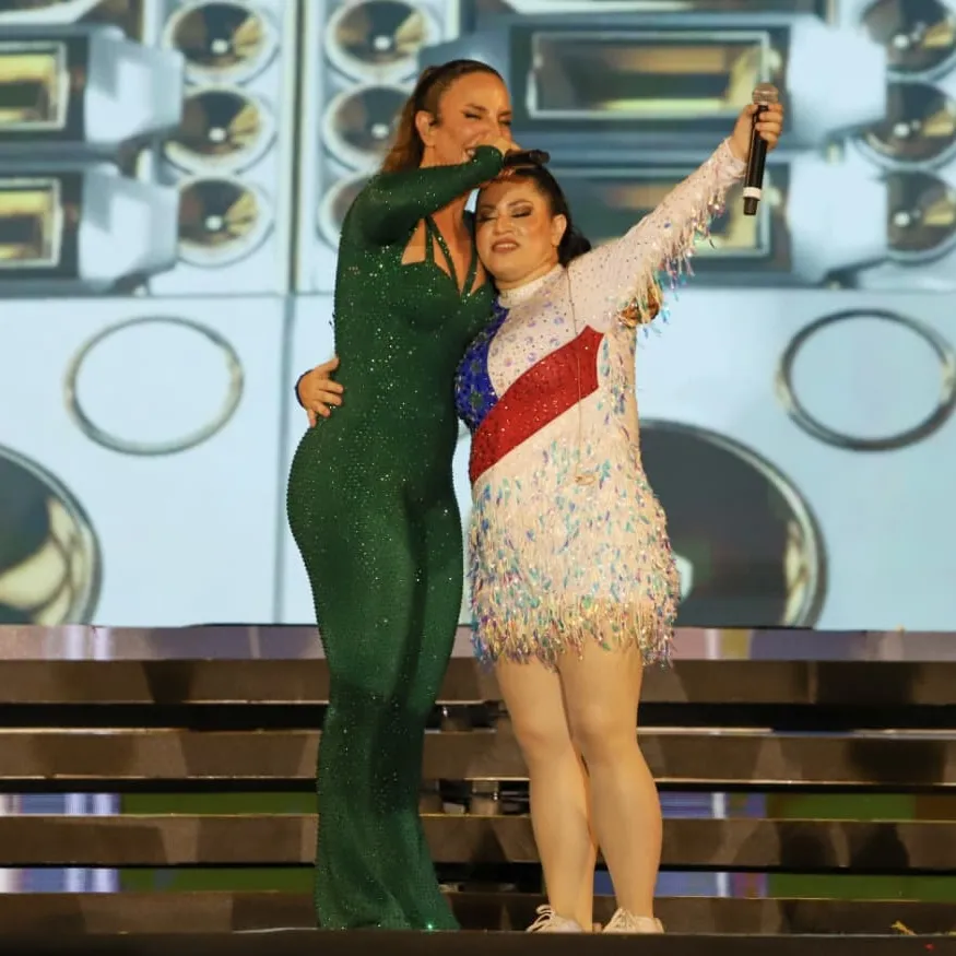Rebecca Grana Revoluciona a Cena Cultural de Manaus com Carreira Versátil e Carnaval Inclusivo