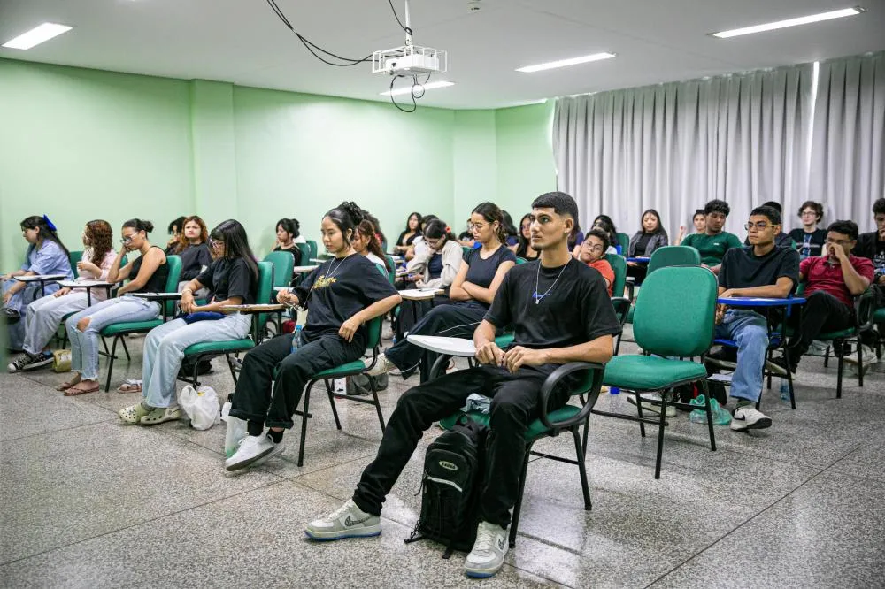Expectativa e dedicação de milhares de candidatos marcam aplicação das provas do Sistema Ingresso Seriado da UEA